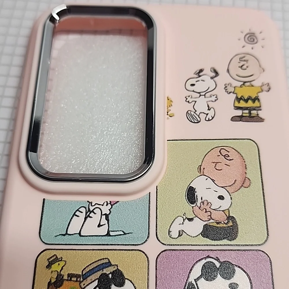 Brand new Samsung Galaxy S25 Ultra Snoopy Silicone Phonecase